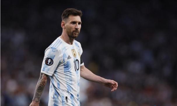 WTT冠军赛爆冷！首位世界